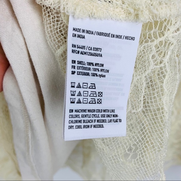 AEO‎ Tiered Ruffle Lace Top - Picture 6 of 7